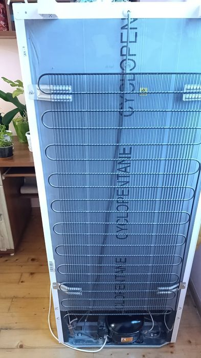 Морозильна камера Snaige