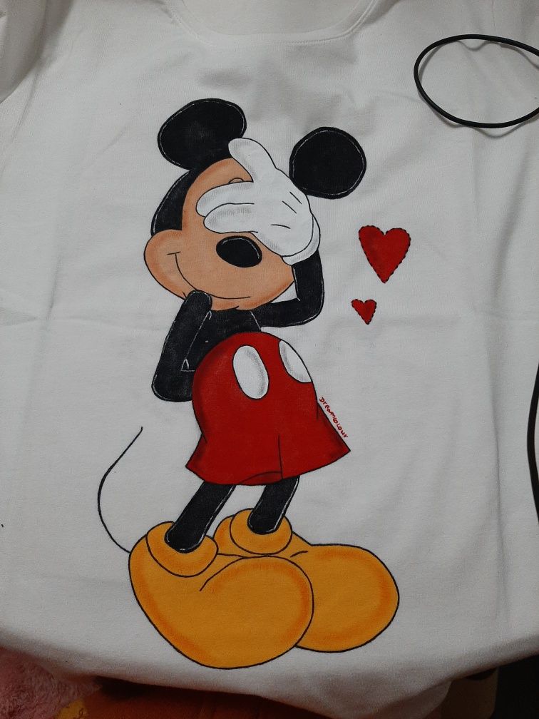 T shirt mickey em pintura