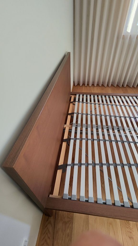 Cama IKEA Malm 160x200 castanha