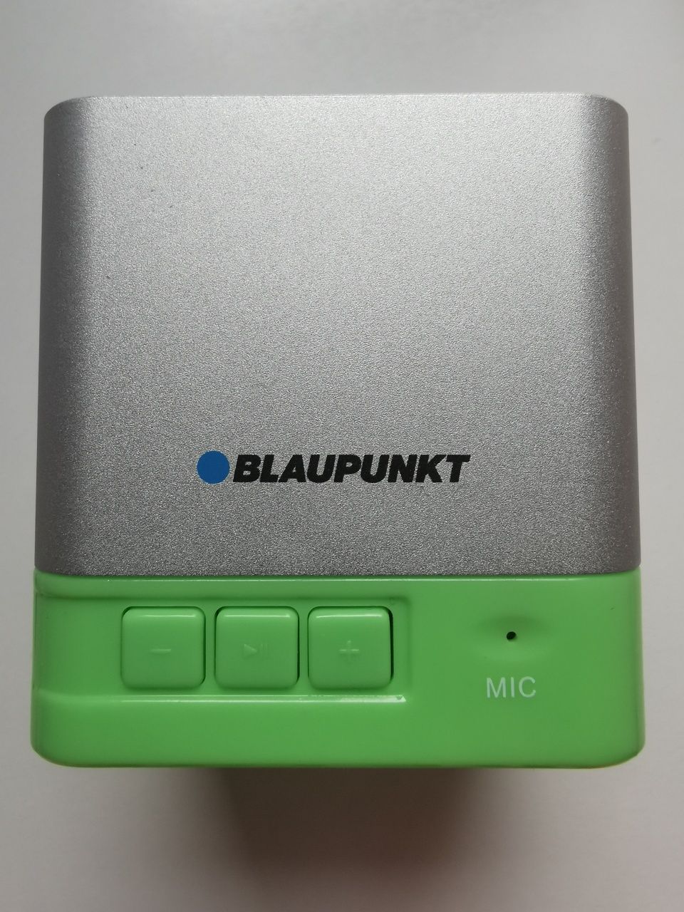 Głośnik przenośny bluetooth z radiem FM maly