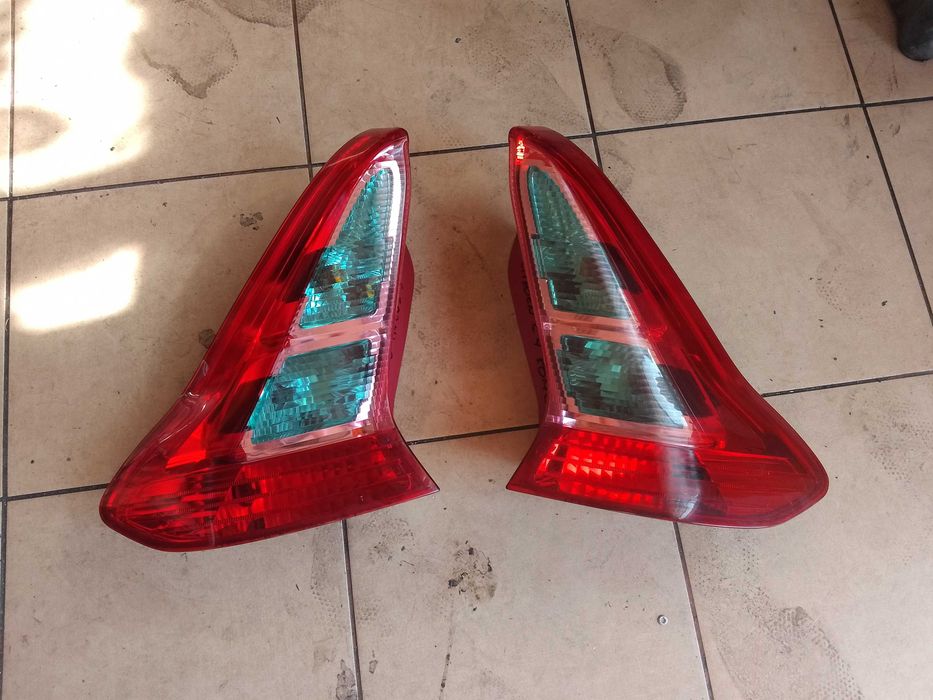 CITROEN C4 3D lampa lampy tył