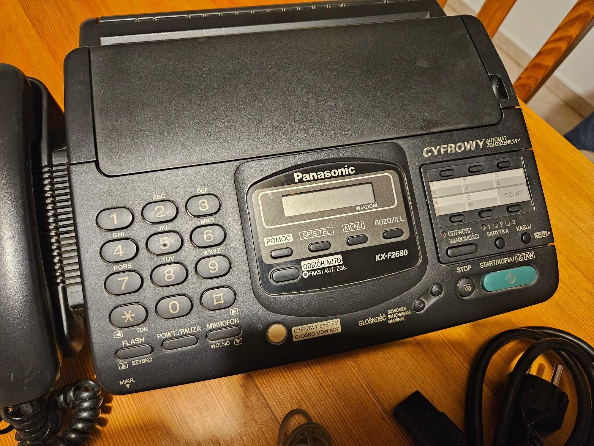 Telefon z faksem Panasonic KX-F2680