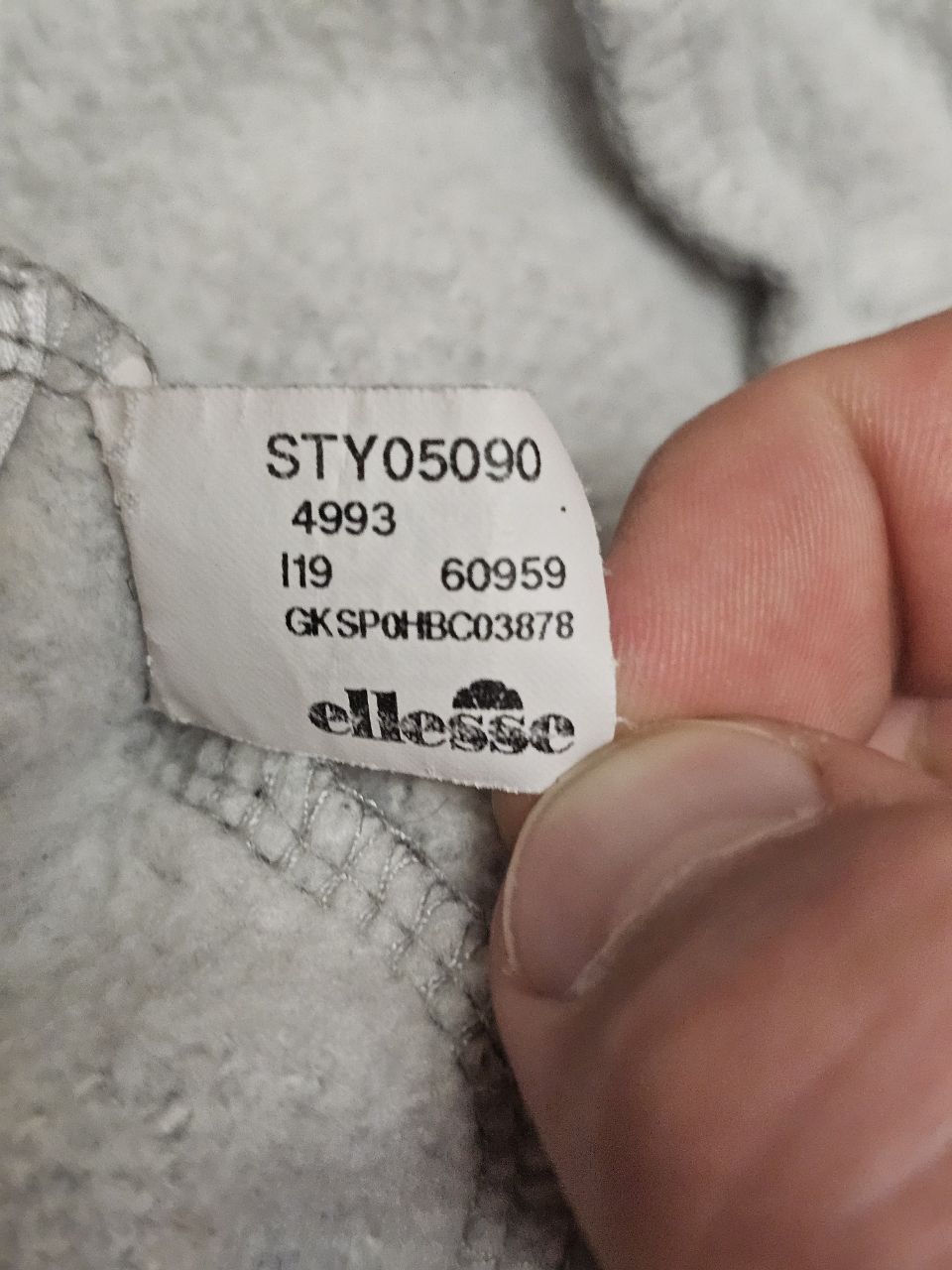 Зипка Ellesse/идеальное состояние/М размер