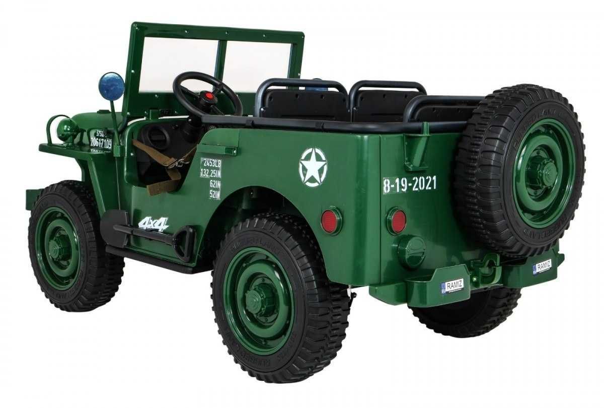Auto na akumulator Jeep Willys Retro Wojskowy 24V 4x4 Zielony 3 dzieci