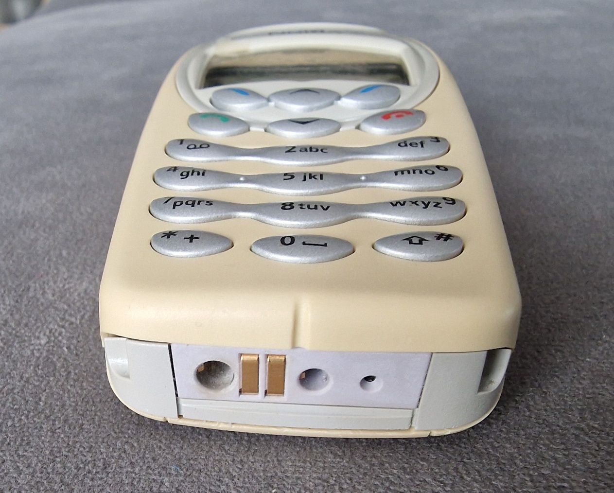 Nokia 3410 piaskowa sprawna ideal
