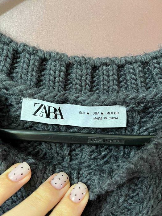 Жіночий сірий в'язаний жилет з кишенями ZARA S/M