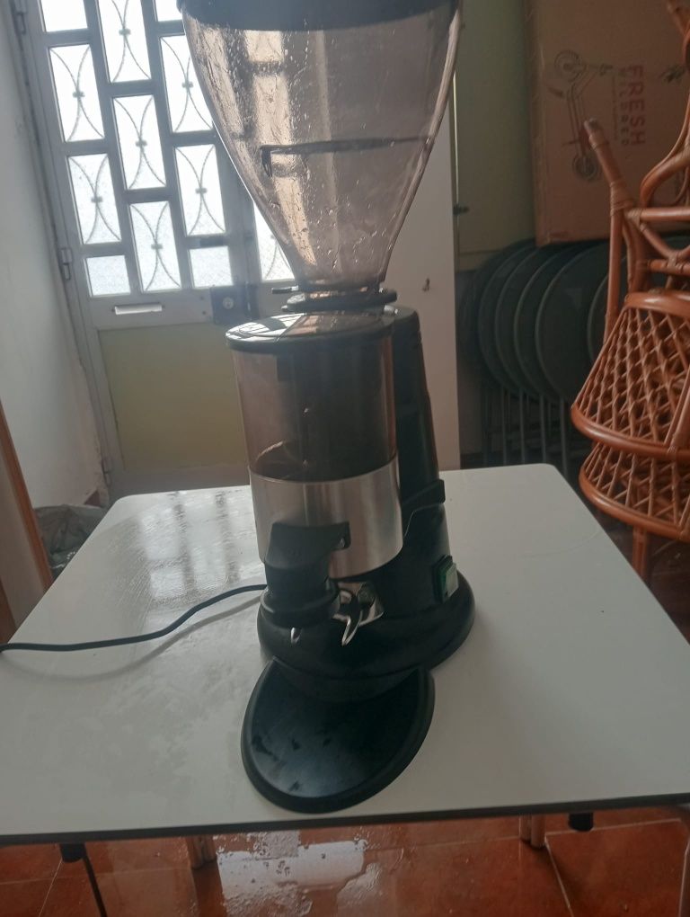 Moinho de café zona olhão