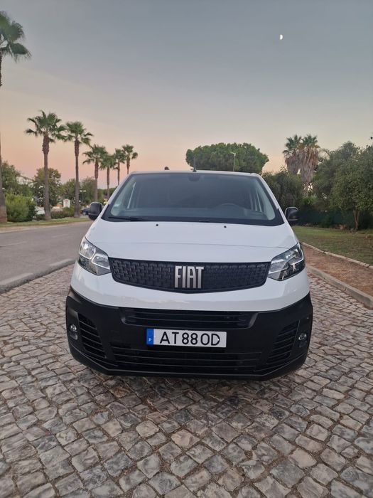 Fiat Scudo 1.5 L diesel  120 CV  de 2022 com 60000km   , IVA dedutível