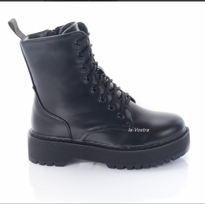 Нові шкіряні черевики Zign