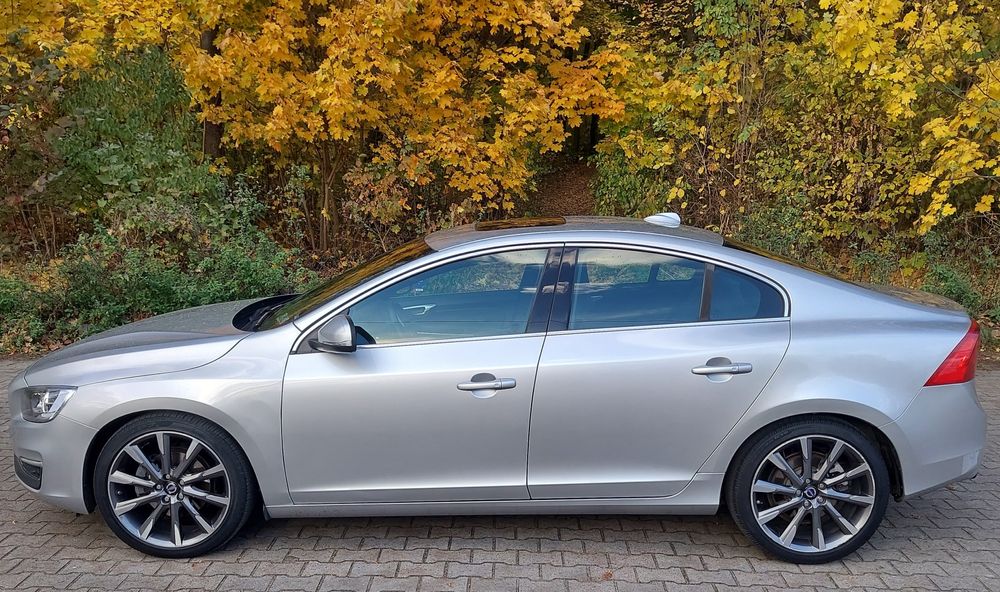 Volvo s60 t5 2014r R-design