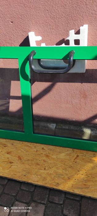 Sprzedam drzwi aluminiowe