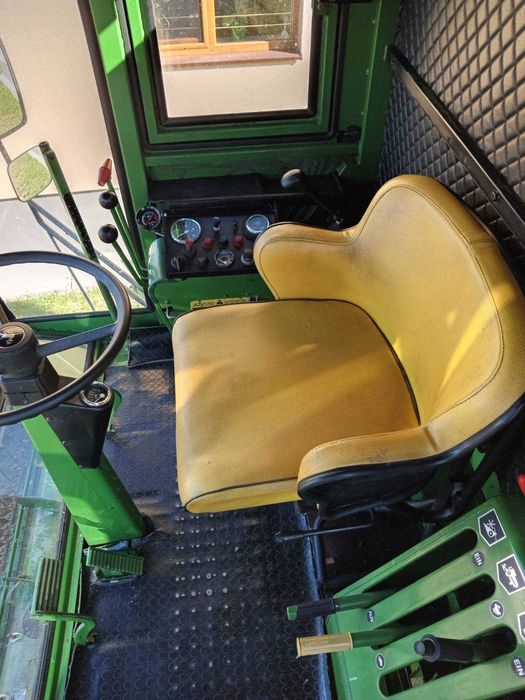Комбайн  Johne Deere 955