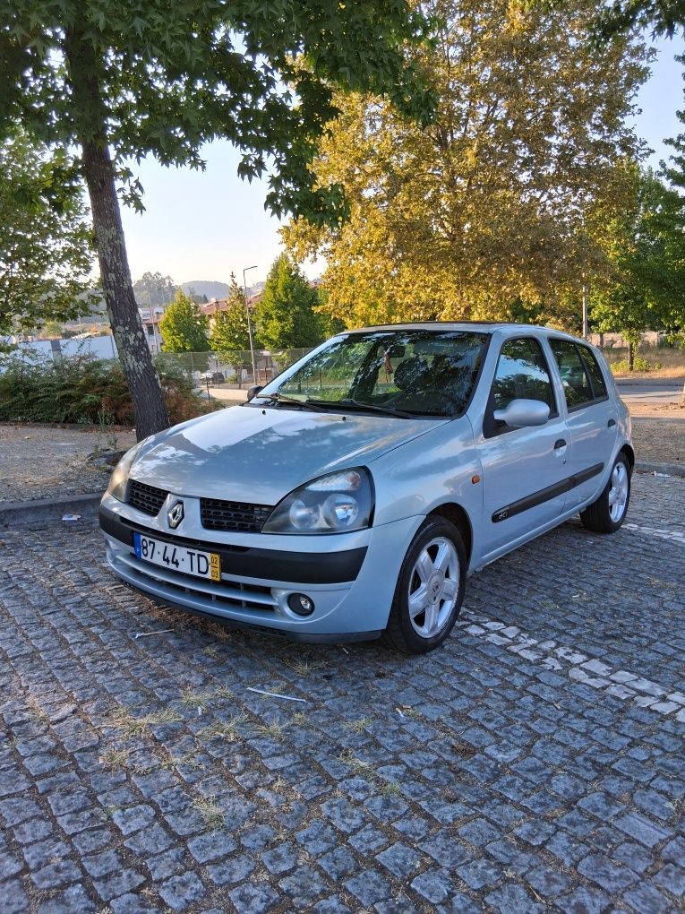 Renault clio 1.5 dci
