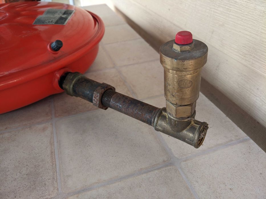 Расширительный бачок Zilmet (Италия)