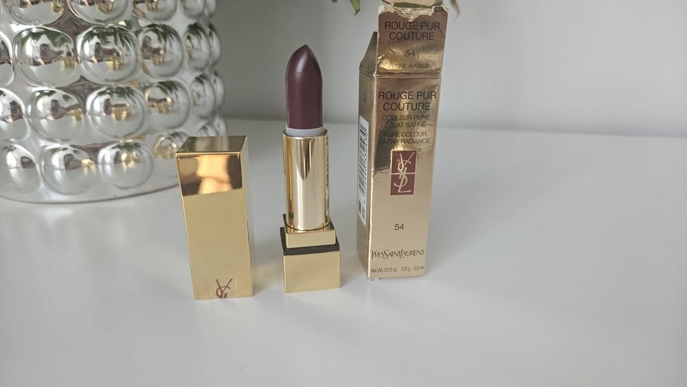Pomadka Yves Saint Laurent