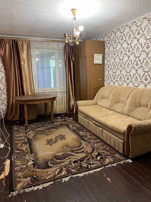 Продам квартиру 41 м2 по вул. Каденюка 24