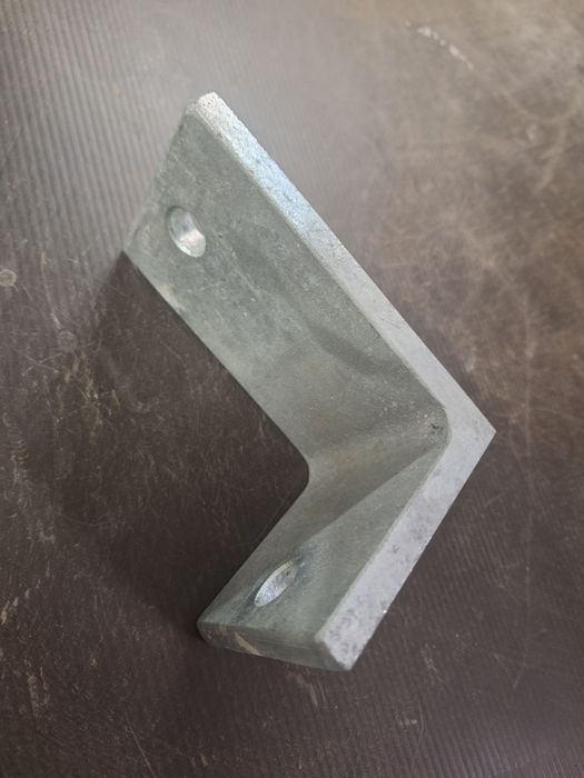 Kątownik konstrukcyjny stalowy ocynk