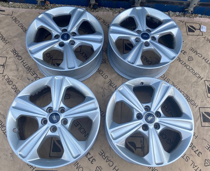 Felgi Aluminiowe Ford Kuga MK2 5x108 7.5x17” ET52,5 oryginał b. ładne