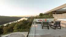 Moradia com terraço e vistas para o Rio Douro em Foz do Sousa