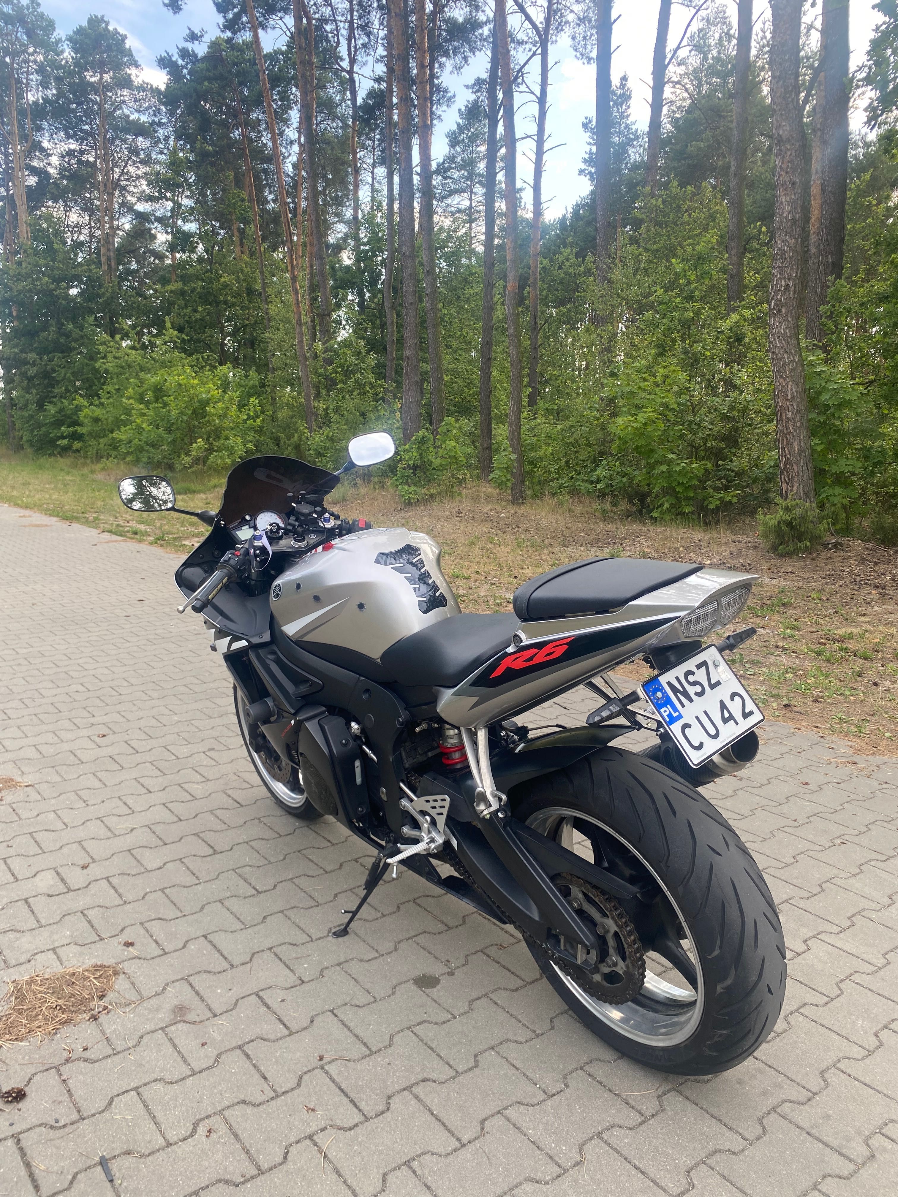 Yamaha r6 2004 A2