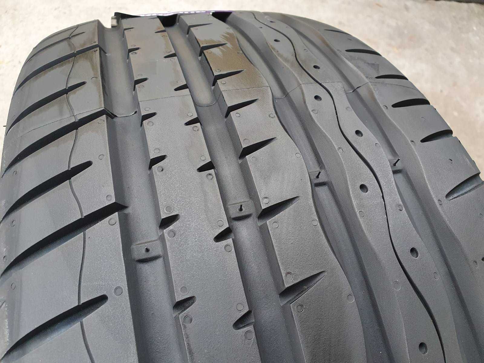 2x Laufenn Z Fit EQ  235/35r19  Nowe
