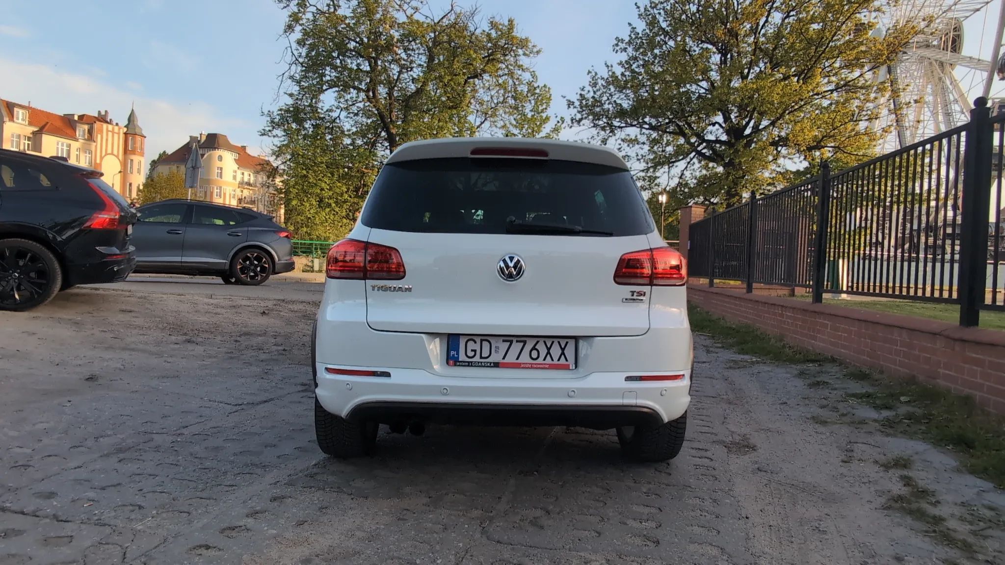 Volkswagen Tiguan VW TIGUAN 1.4 TSI Sport&Style DSG - R Line