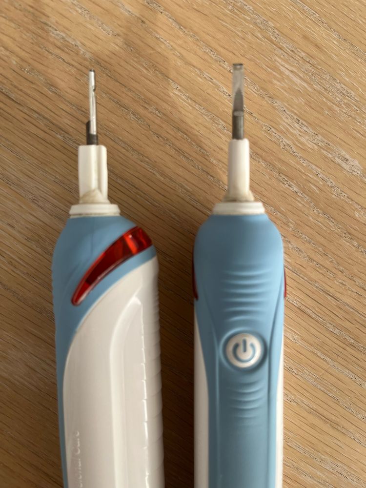 2 szczoteczki elektryczne Braun. 2x etui, 2x ladowarka, 3x koncowki