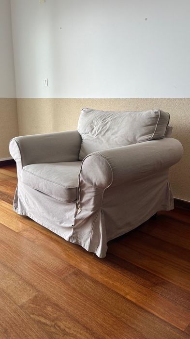 Sofá cama IKEA + Poltrona IKEA
