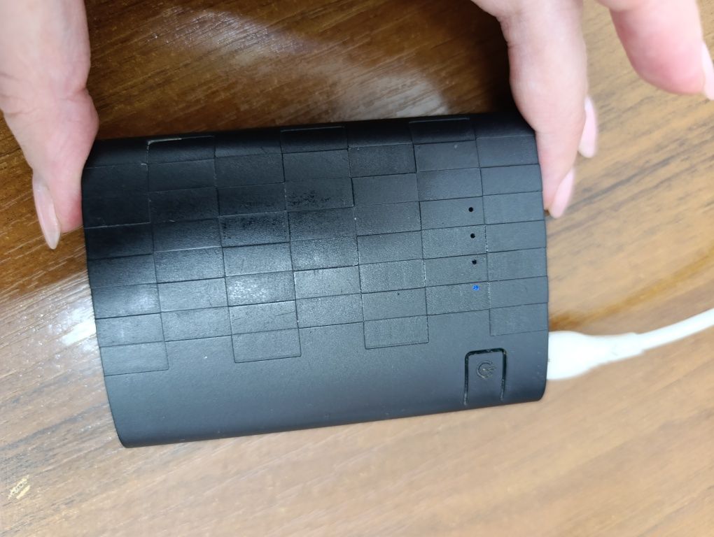 ПPower Box X3 5V 2A 3x18650 пластик