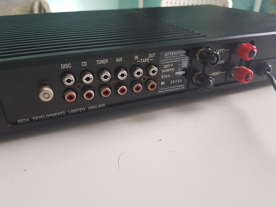 REGA ELEX Amplificador Integrado
