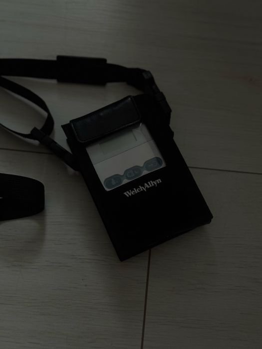 медицинский прибор Welch Allyn ABPM 7100