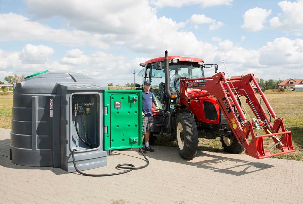 Zbiornik dwupłaszczowy na ropę ON 2500l z dystrybutorem JFC BRUTTO
