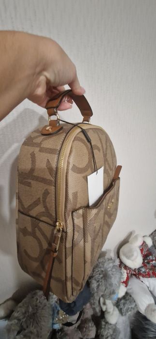 РЮКЗАК новый CALVIN KLINE,  c упаковкой и биркой
