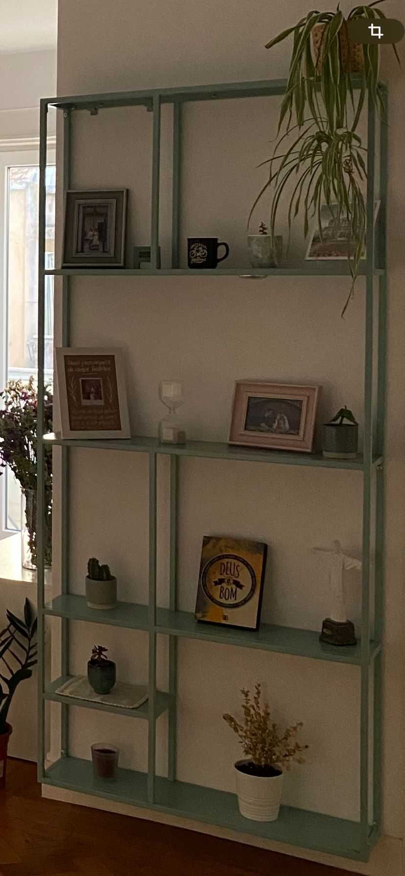 Estante em aço verde aberta — moderna e versátil - 90€