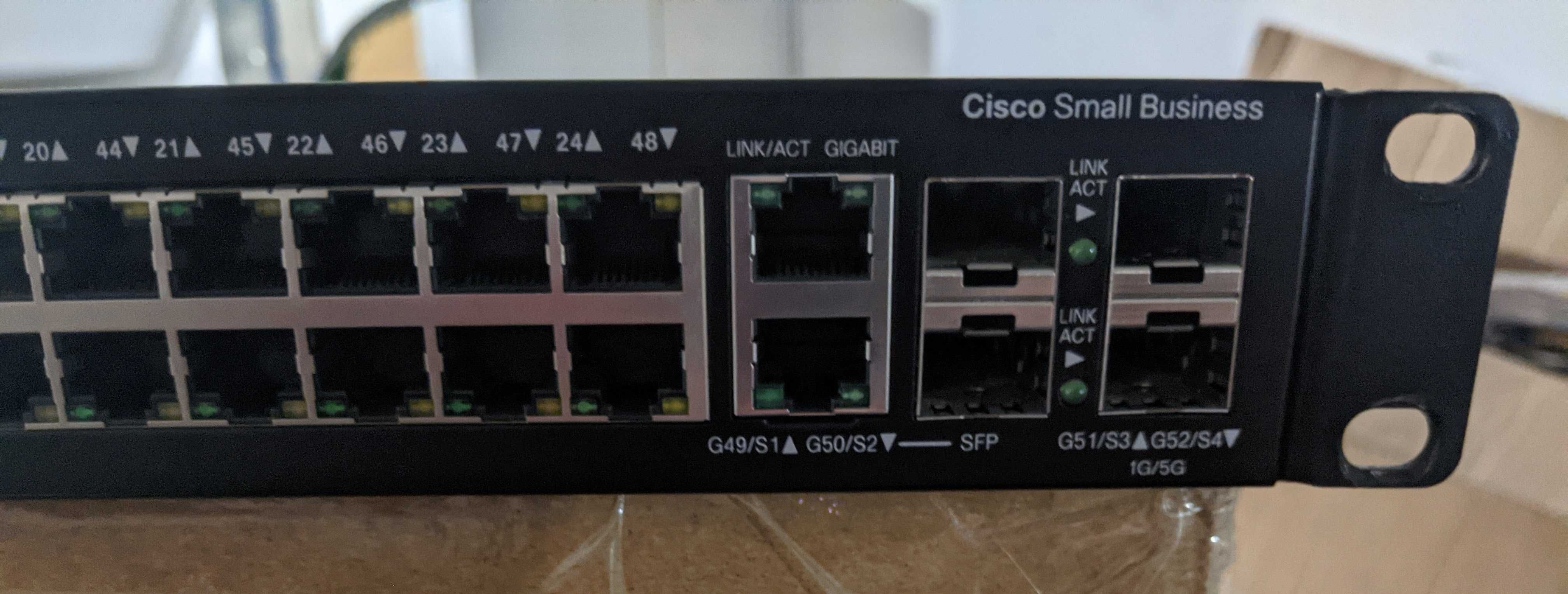 Switch Cisco SG500-52 port