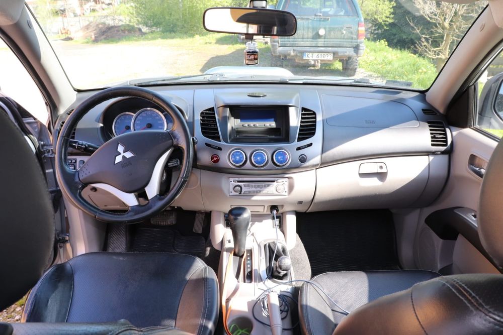 Mitsubishi L200 triton 2.5 did 178 koni pickup