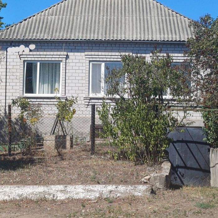 Продаеться будинок,за дитячою лікарнею,район Фрегат,під ремонт.