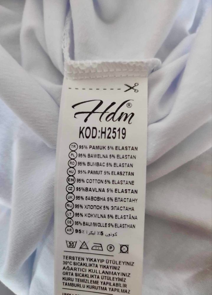 T-shirt damski biały z nadrukiem,, uniwersalny