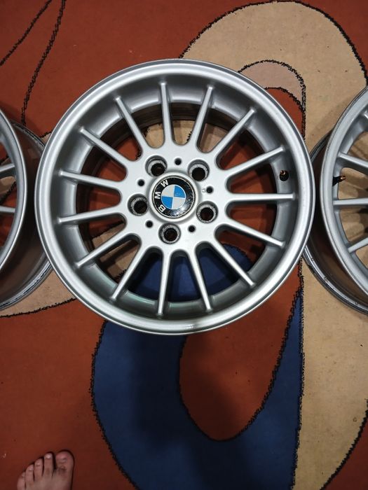 Диски BMW 5 120 16 32стиль Стан ідеальний!