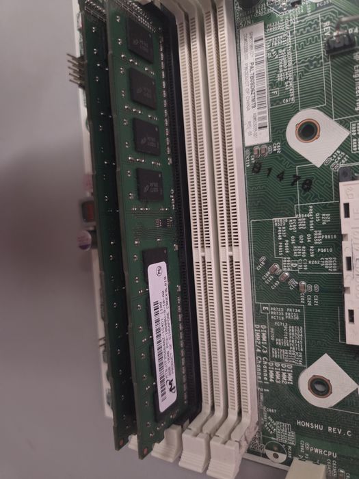 Płyta glowna HP + atchlon II + 4GB + Radiator