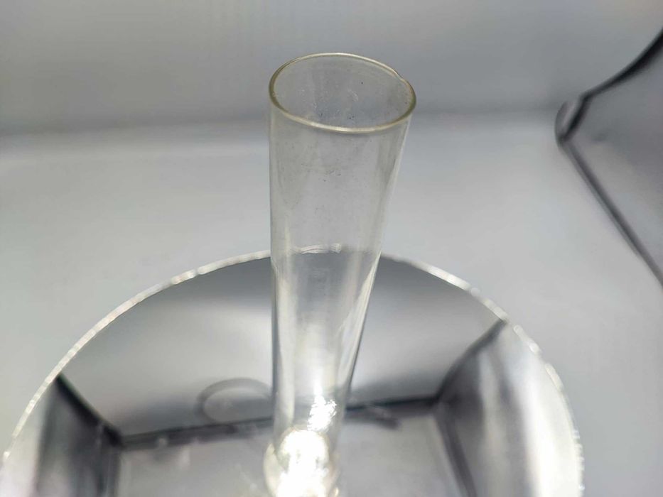 Stary klosz,kominek,śr.39 mm.wys.25 cm.