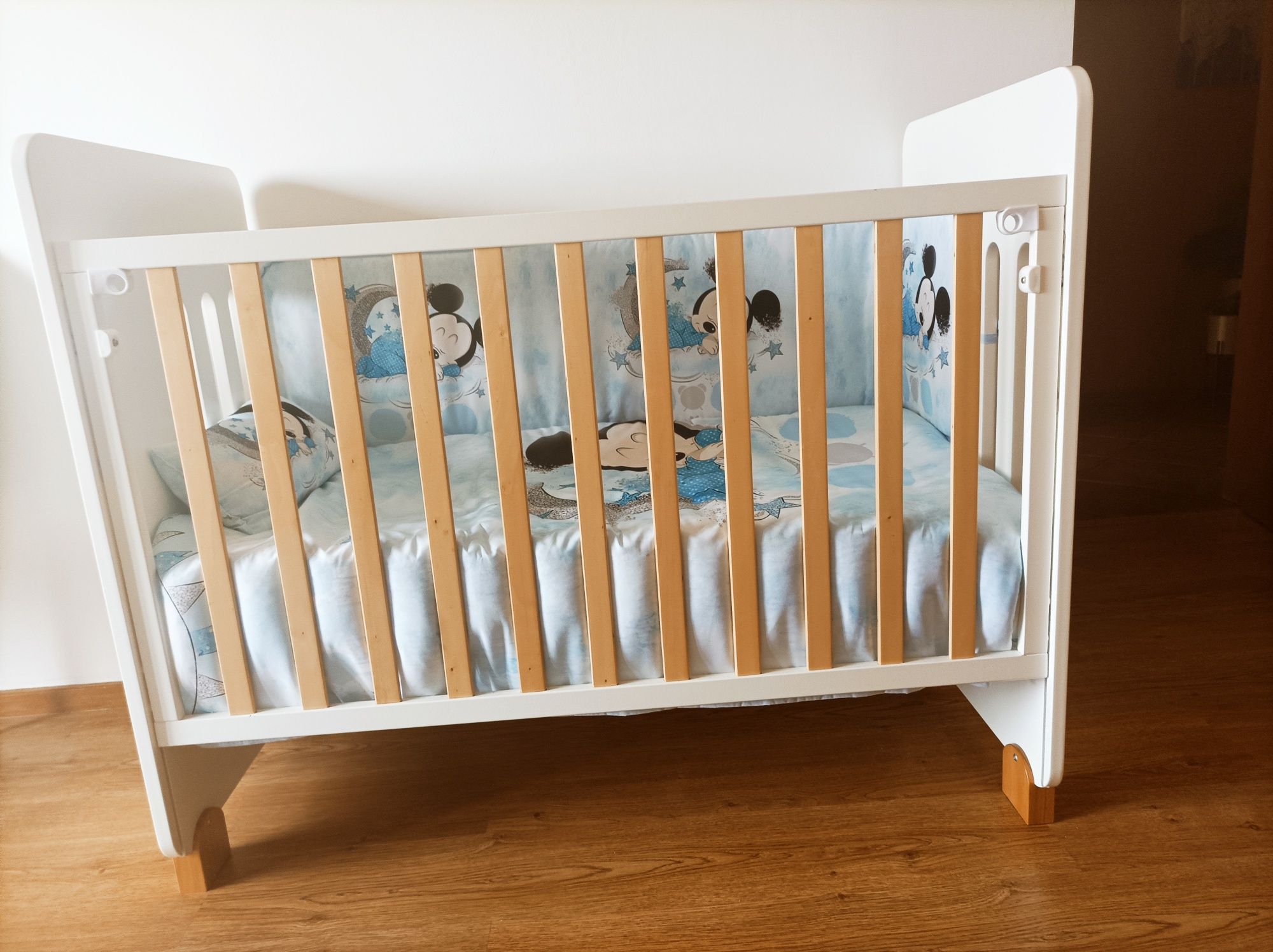 Cama para bebe / berço