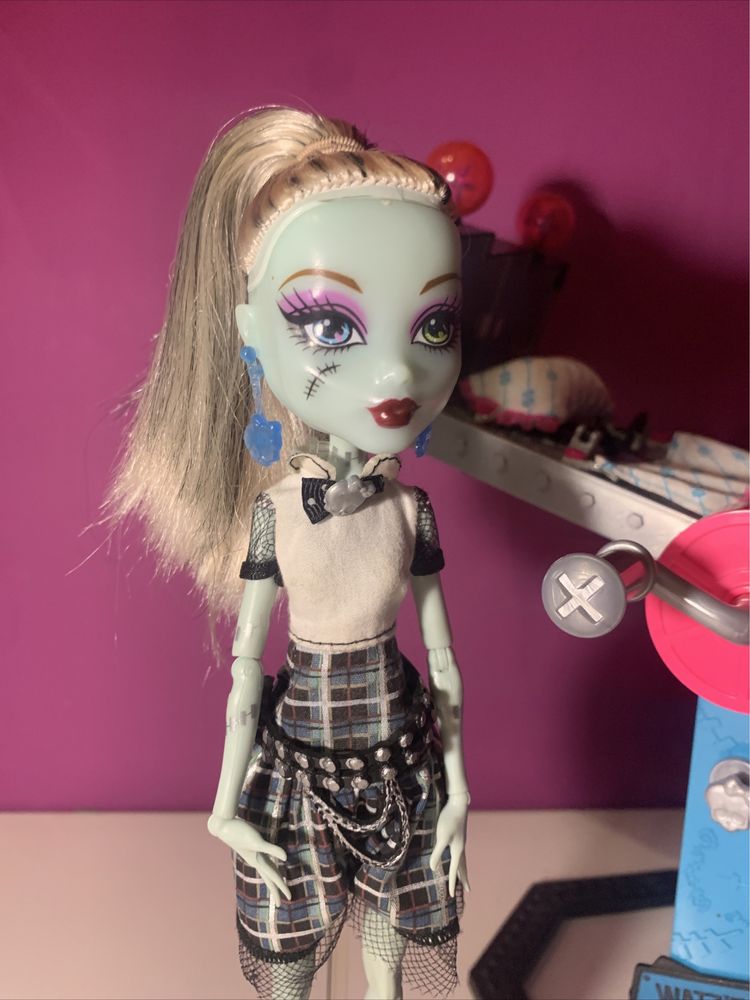 Lalka monster high frankie stein