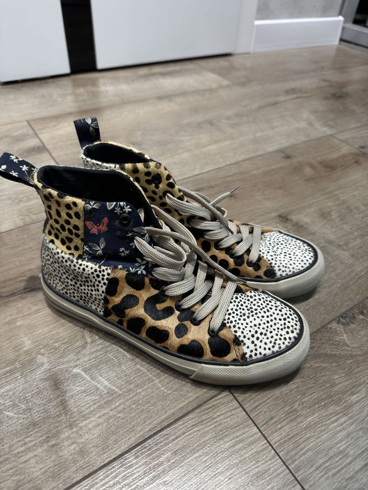 кеди Desigual 37 р