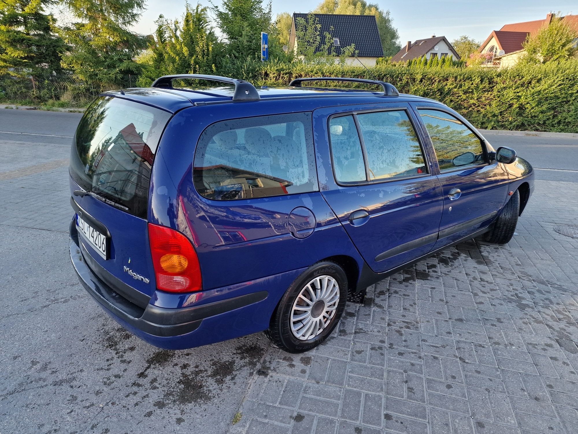 Renault Megane Kombi poj 1.4i  Stan Dobry