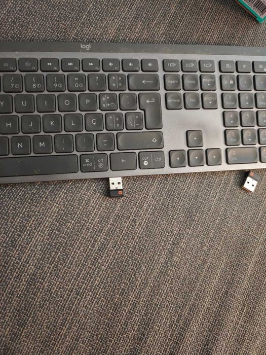 Rato e Teclado Logitech MX Keys Master 2S