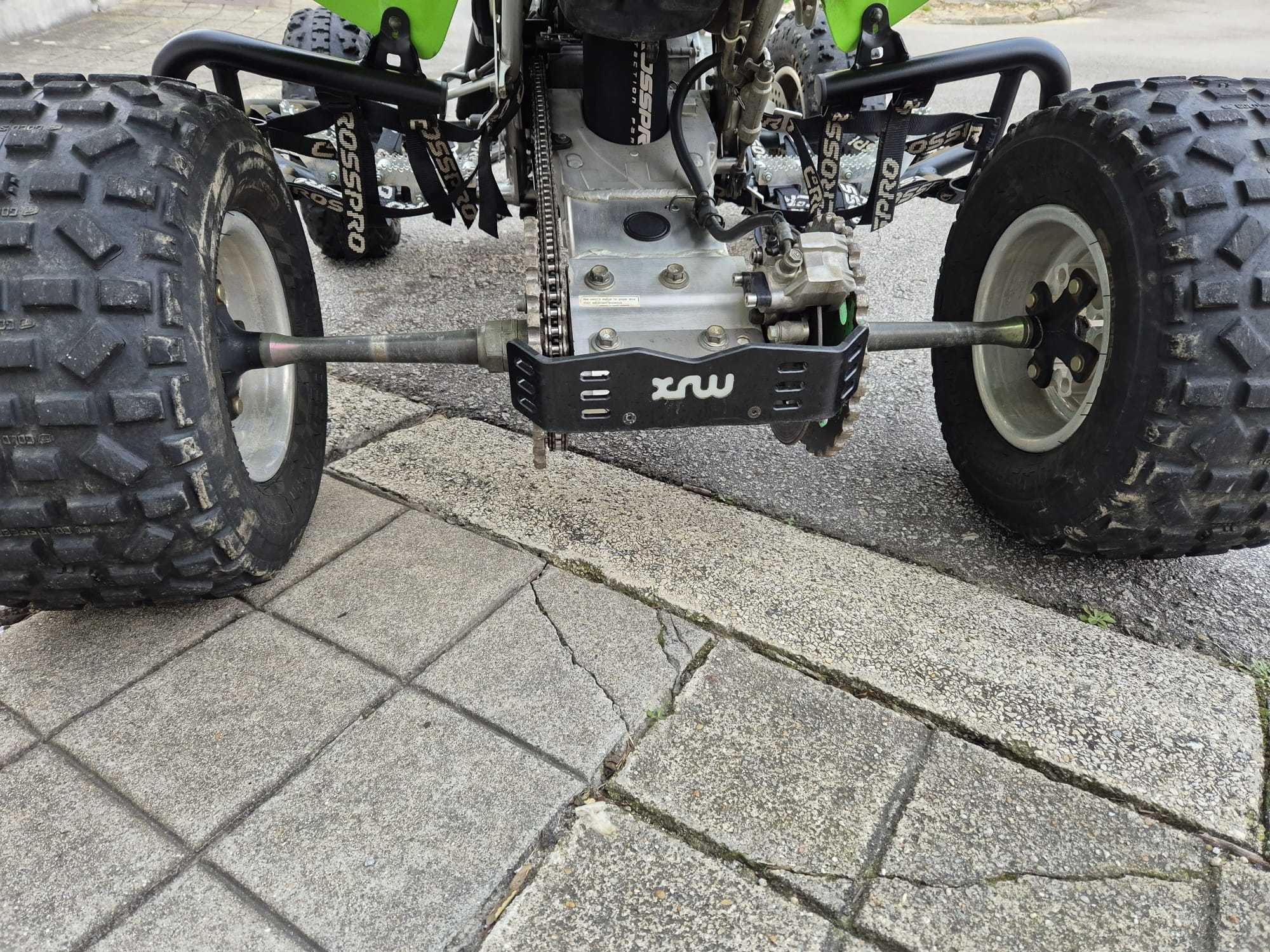 Moto 4 - Kawasaki KFX 400 / Suzuki LTZ 400