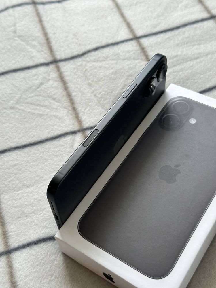 Продам IPhone 16 Plus 128 Neverlock