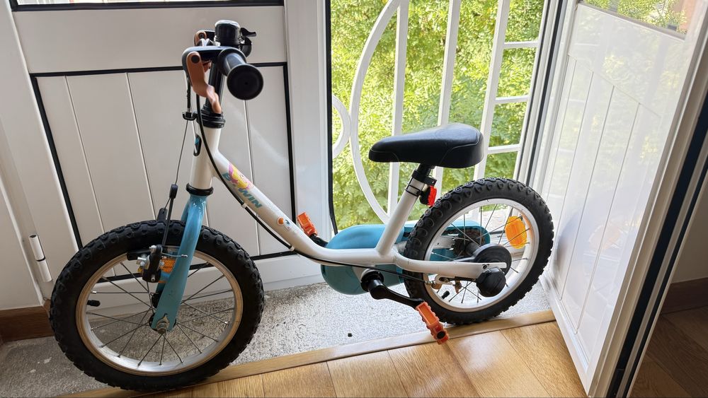 Bicicleta com rodinhas