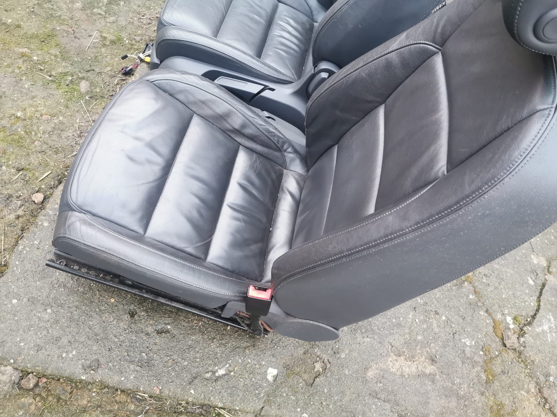 Fotele kanapy VW Volkswagen Touran skóra